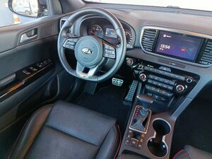 Kia SPORTAGE D2.0 48V AWD AT8 GTL TECH LEDER 70.523 km 22.960 &euro; Höhenkirchen-Siegertsbrun 85635