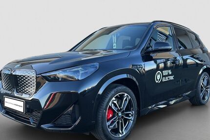 BMW iX1 2.026 km 71.590 &euro; Windischleuba 04603