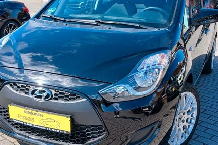 Hyundai ix20 43.000 km 9.900 &euro; Upgant-Schott 26529