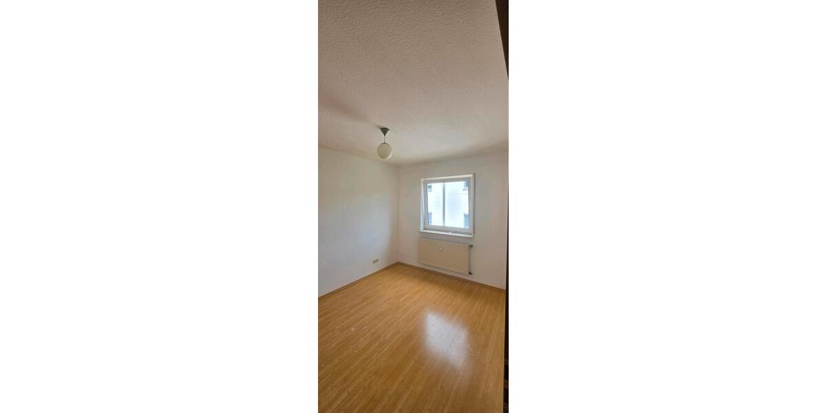 Etagenwohnung Sankt Wendel - 2 Zimmer, 47 m&sup2;, 107.000&euro; | Angebot:27144774