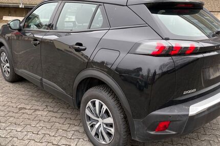 Peugeot 2008 165.688 km 10.651 € Frankfurt am Main 60389
