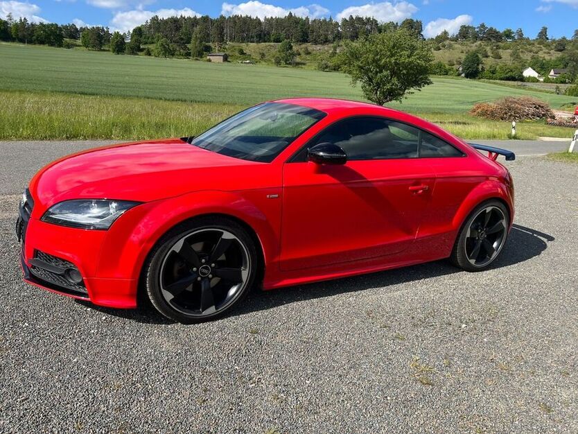 TT