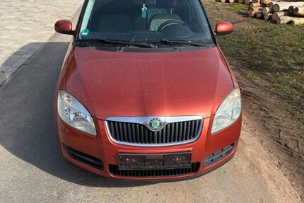 Skoda Fabia 152.356 km 2.550 &euro; Burghaslach 96152
