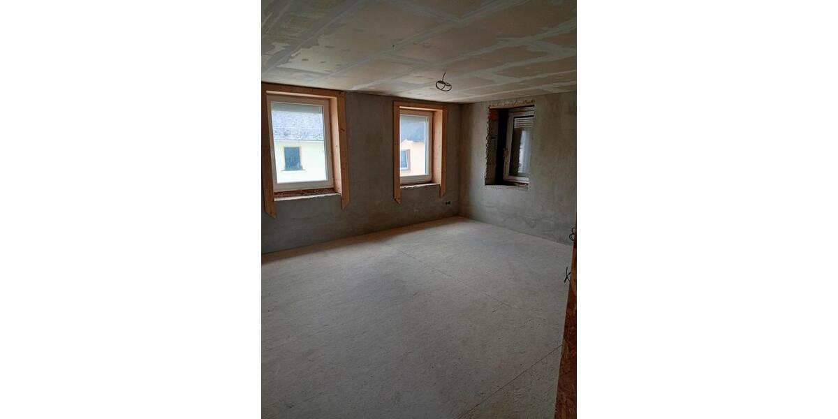 Reihenhaus Kirschkau - 7 Zimmer, 180 m&sup2;, 35.000&euro; | Angebot:26550149