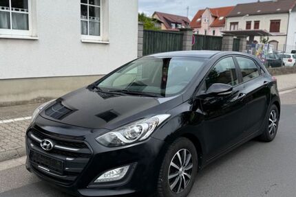 Hyundai i30 193.000 km 5.700 &euro; Hassloch 67454