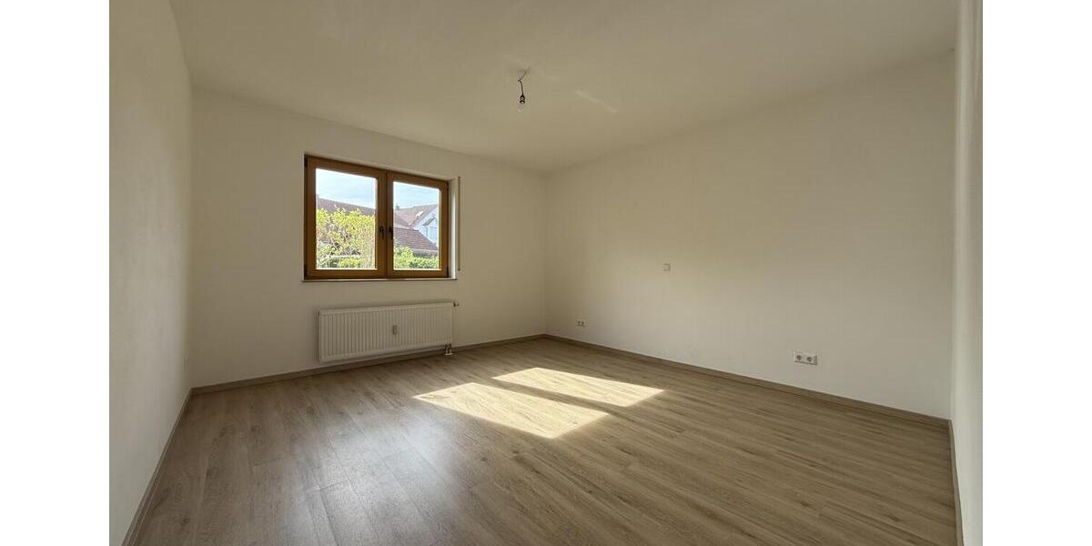 Erdgeschoßwohnung Satteldorf - 3 Zimmer, 86 m&sup2;, 850&euro; | Angebot:26443763