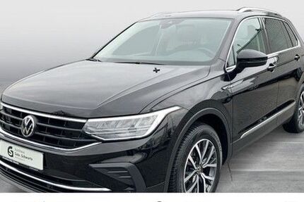 VW Tiguan 68.540 km 25.490 &euro; Aurich 26607