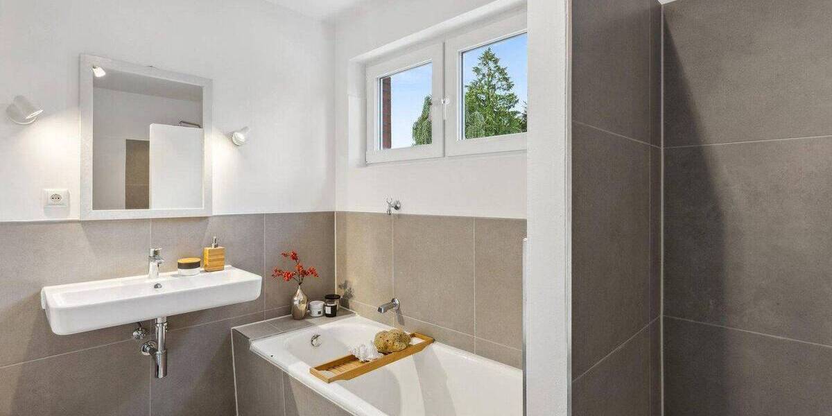 Etagenwohnung Bannewitz - 4 Zimmer, 93 m&sup2;, 334.000&euro; | Angebot:26187763