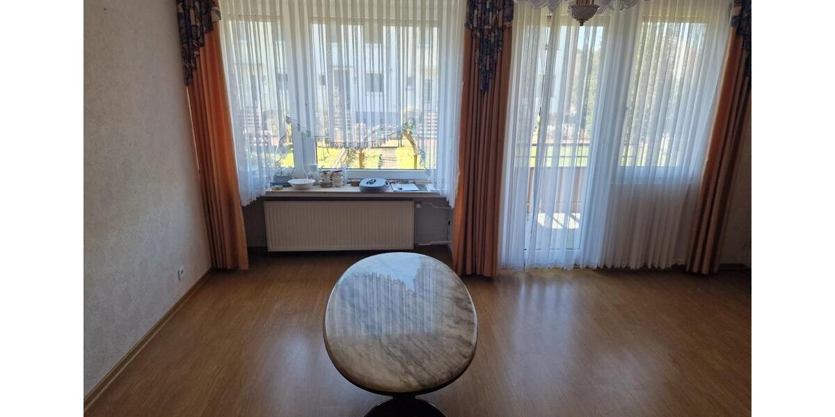 Reihenhaus Bremen Hemelingen - 5.5 Zimmer, 140 m&sup2;, 320.000&euro; | Angebot:25479886