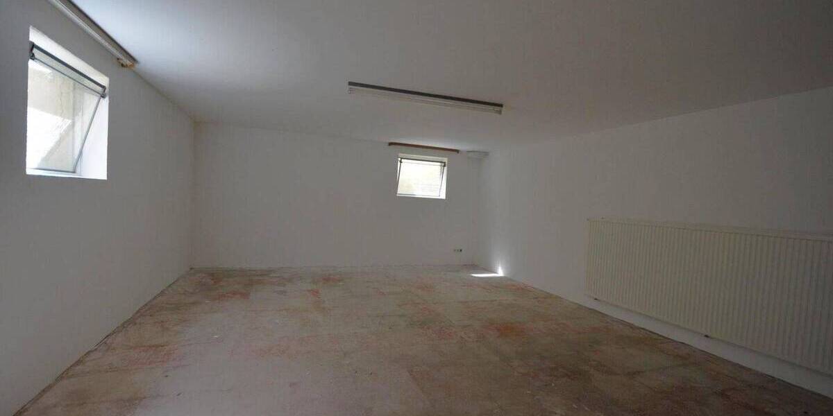 Bungalow Feusdorf - 6 Zimmer, 160 m&sup2;, 295.000&euro; | Angebot:26344052