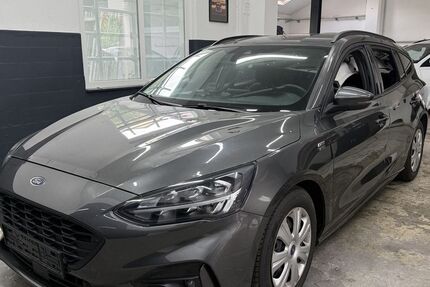 Ford Focus 92.700 km 12.500 &euro; Brand-Erbisdorf 09618