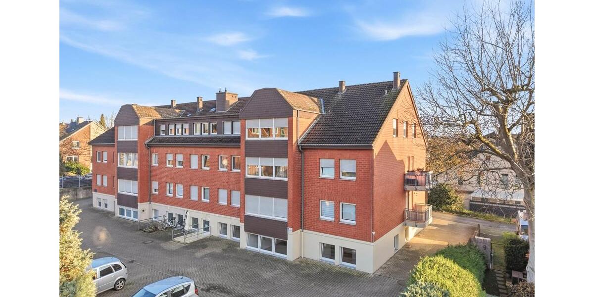 Etagenwohnung Bergheim - 3 Zimmer, 86 m&sup2;, 1.215&euro; | Angebot:26625135