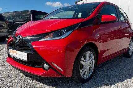 Toyota Aygo (X) 77.800 km 7.799 &euro; Jandelsbrunn 94118