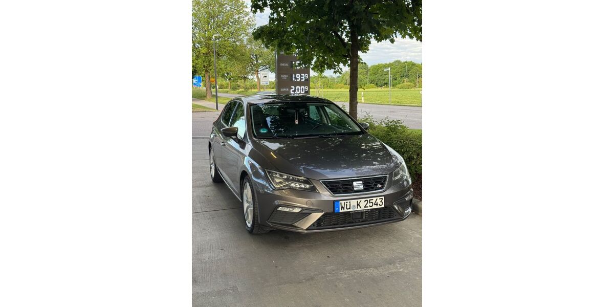 Seat Leon 255.000 km 9.299 &euro; Germering 82110