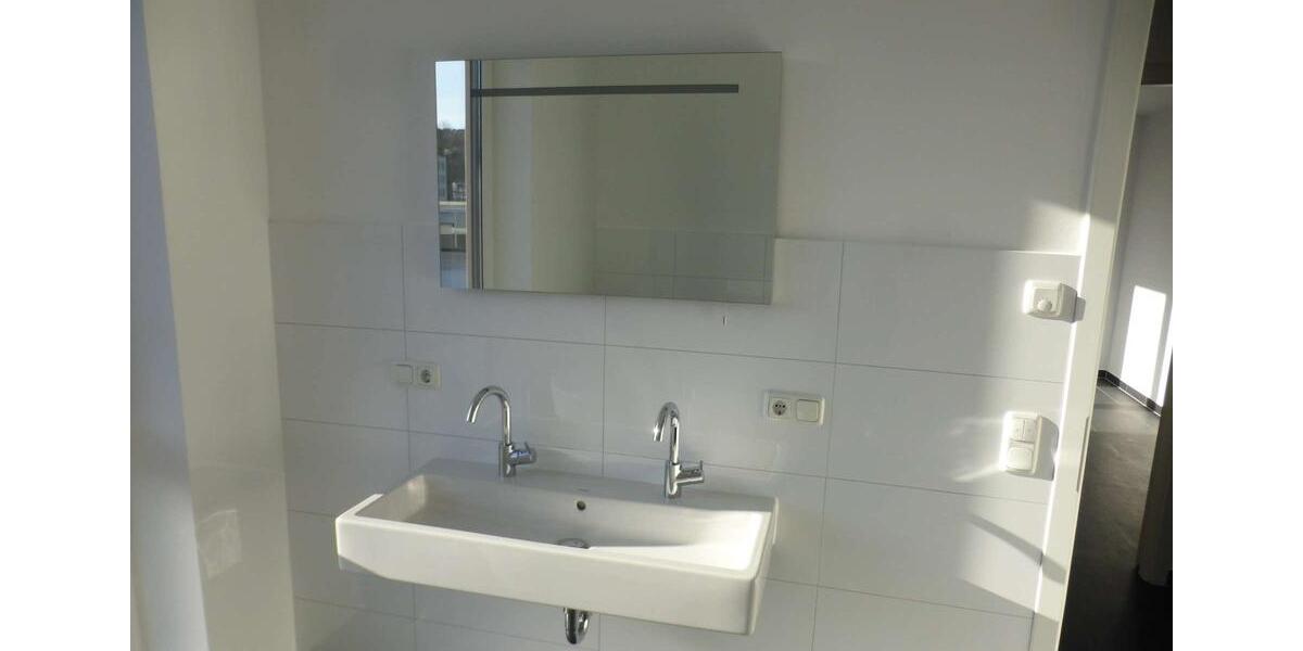 Einfamilienhaus Bad Soden am Taunus - 5 Zimmer, 175 m&sup2;, 3.200&euro; | Angebot:24271376