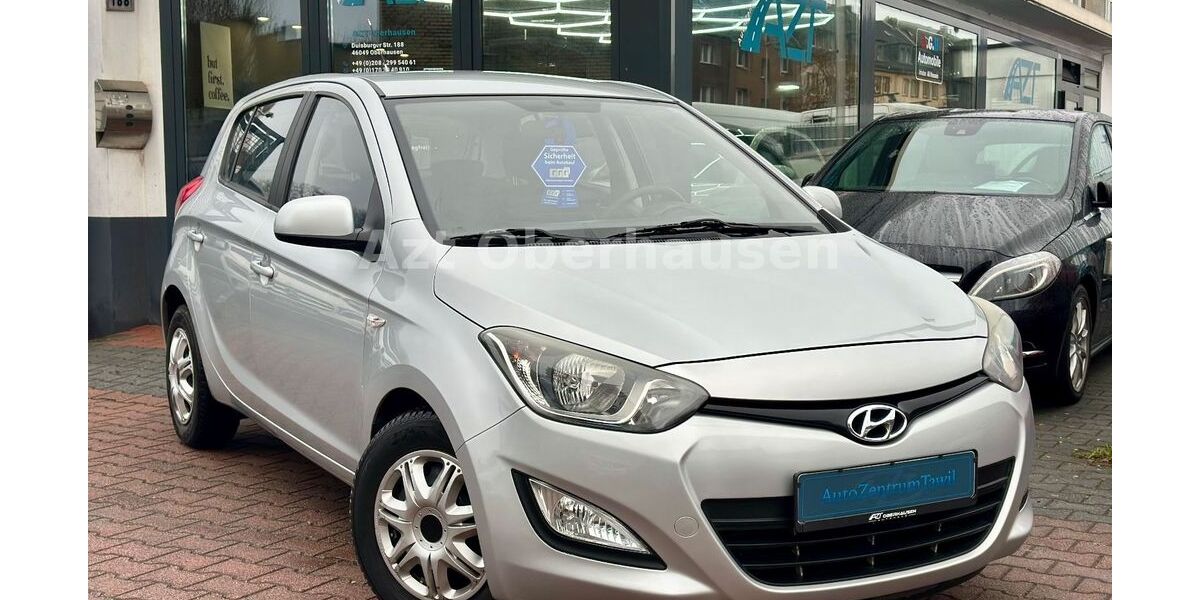 Hyundai i20 83.000 km 5.690 &euro; Oberhausen 46049