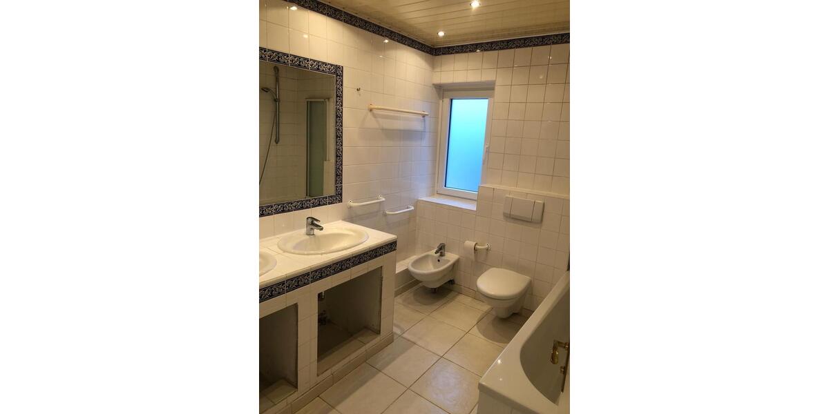 Reihenhaus Osterholz-Scharmbeck Scharmbeck - 5 Zimmer, 146 m&sup2;, 285.000&euro; | Angebot:27087035