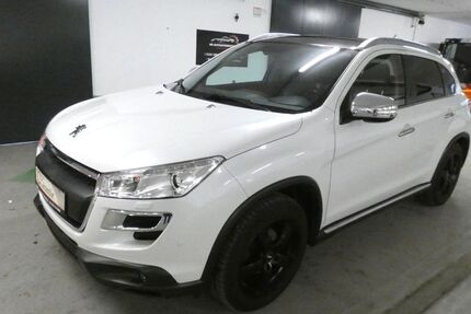 Peugeot 4008 137.400 km 7.999 &euro; München 81825