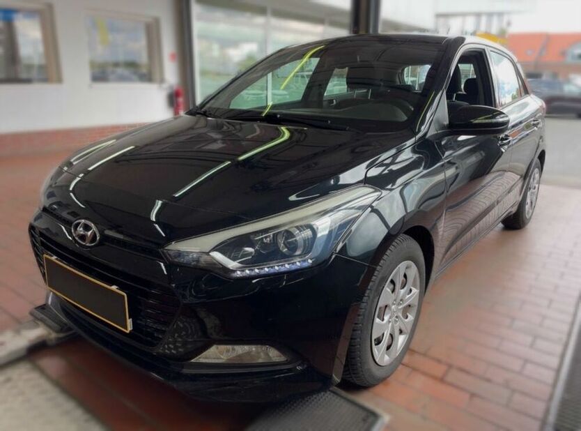 i20