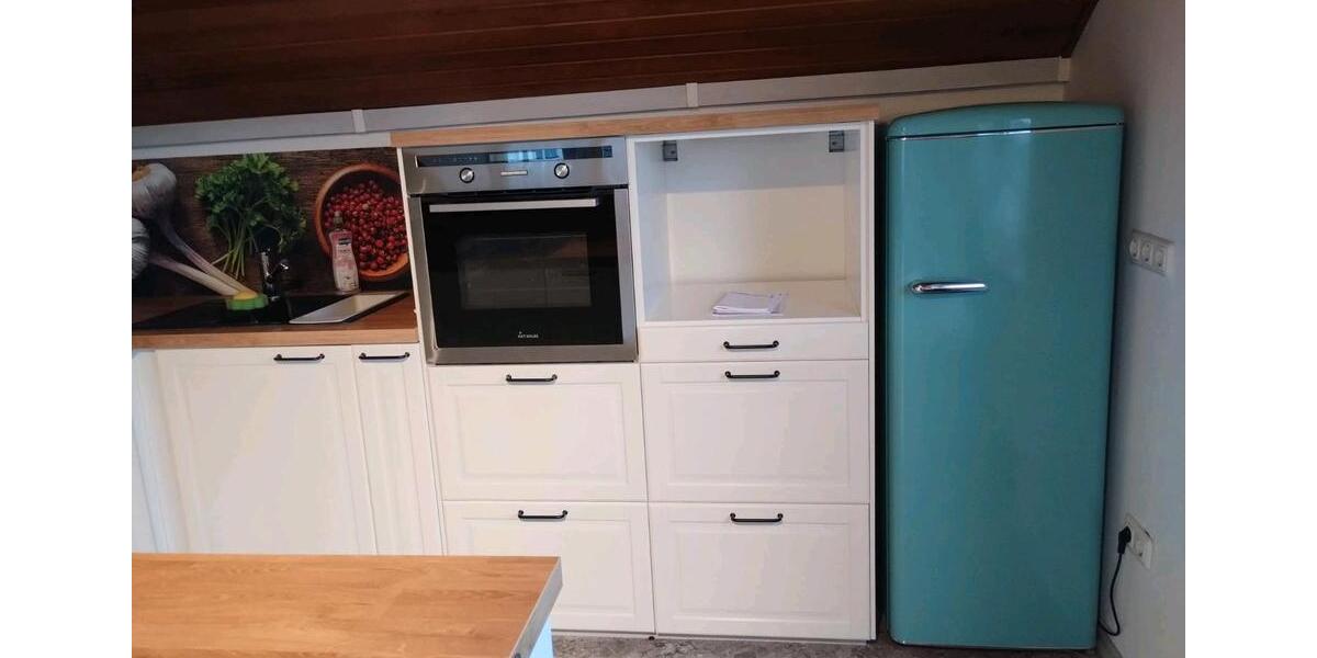 Dachgeschoßwohnung Waldbüttelbrunn - 3 Zimmer, 75 m&sup2;, 950&euro; | Angebot:26598082