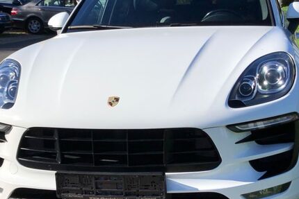 Porsche Macan 233.200 km 25.900 € Kassel 34134