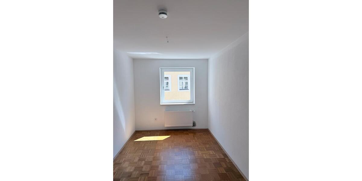 Etagenwohnung Atting - 3 Zimmer, 80 m&sup2;, 890&euro; | Angebot:26416891