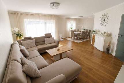 Wohnung Bergheim - 3 Zimmer, 96 m&sup2;, 290.000&euro; | Angebot:27714215