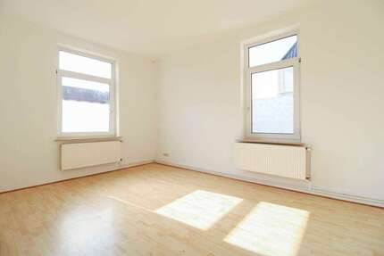 Wohnung zum Kaufen in Bremerhaven 69.000 € 70.25 m² 3 zimmer