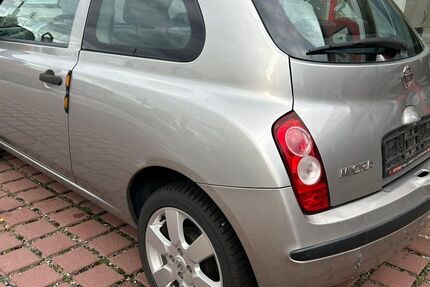 Nissan Micra 132.000 km 790 € Pirna/ Dresden 01796
