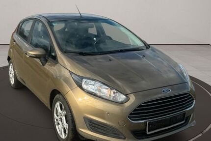 Ford Fiesta 93.800 km 6.450 &euro; Heinrichshofen 86492