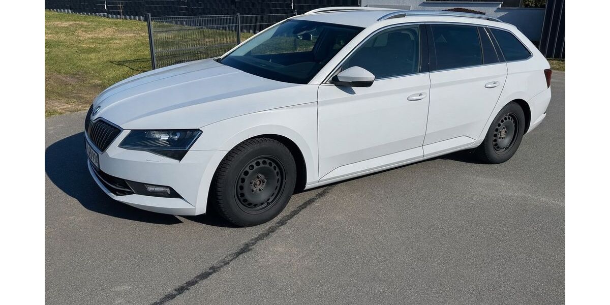 Skoda Superb 197.000 km 12.990 &euro; Burweg 21709