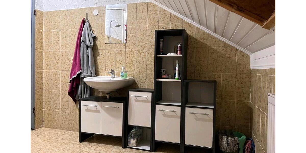 Dachgeschoßwohnung Aschaffenburg Gailbach - 1 Zimmer, 30 m&sup2;, 700&euro; | Angebot:24992307