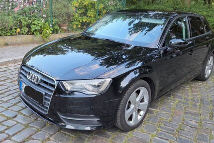 Audi A3 123.700 km 13.900 &euro; Berlin 10715