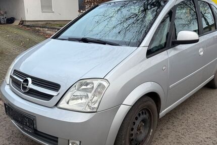 Opel Meriva 183.445 km 2.000 &euro; Alheim-Heinebach 36211