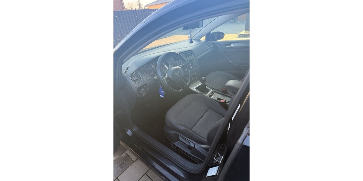 VW Golf 232.000 km 6.499 &euro; Bergkamen 59192