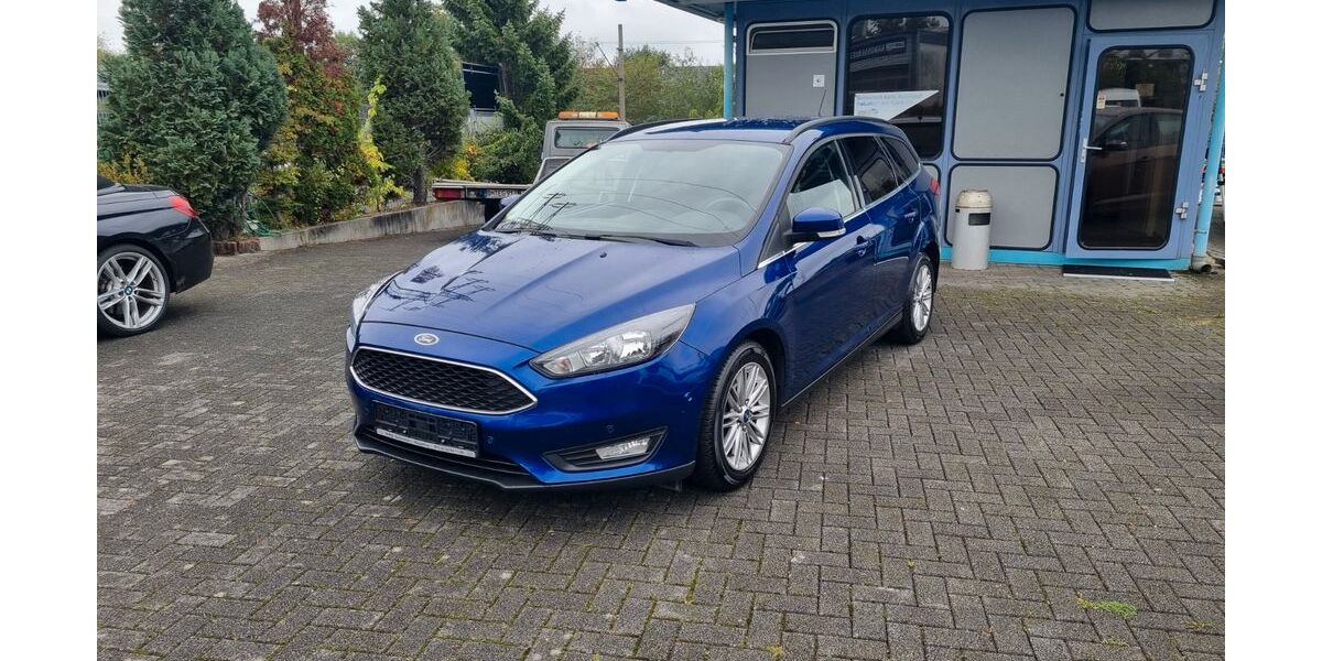 Ford Focus 74.000 km 10.950 &euro; Wesseling 50389