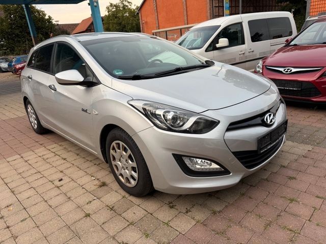 Hyundai i30 166.000 km 5.650 € Wolfenbüttel (Halchter) 38304