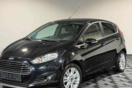 Ford Fiesta 72.000 km 6.999 &euro; Sande 26452