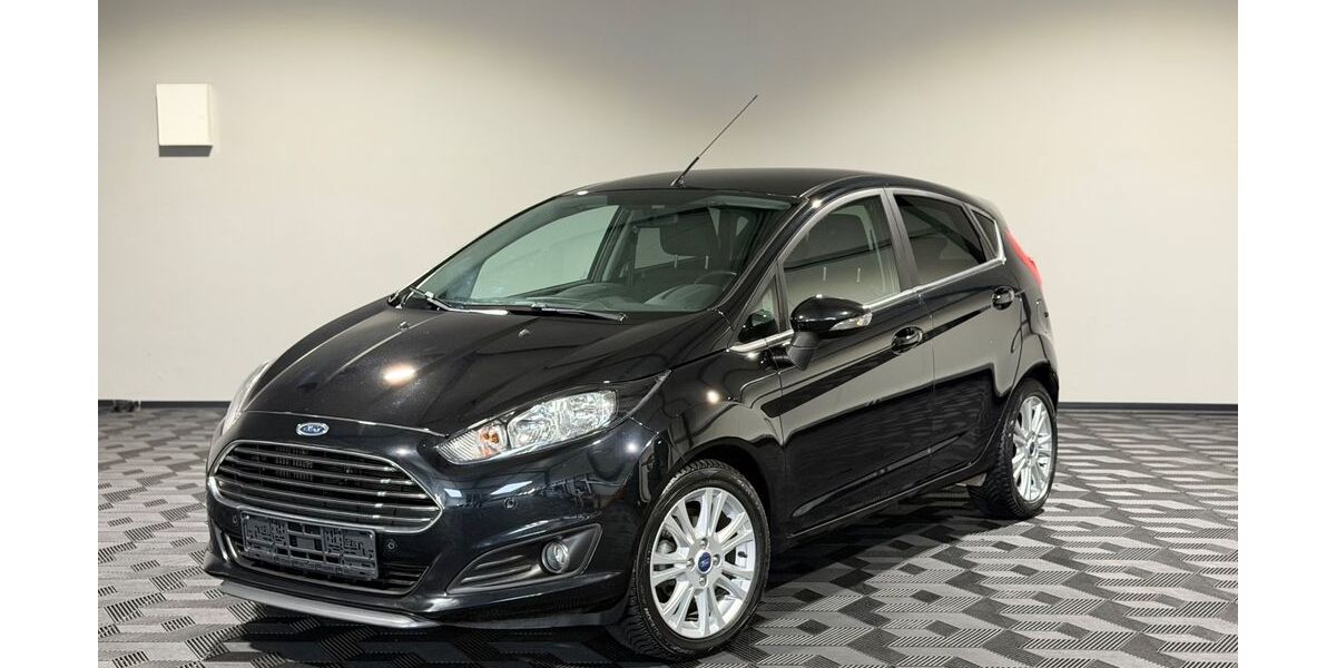 Ford Fiesta 72.000 km 6.999 &euro; Sande 26452