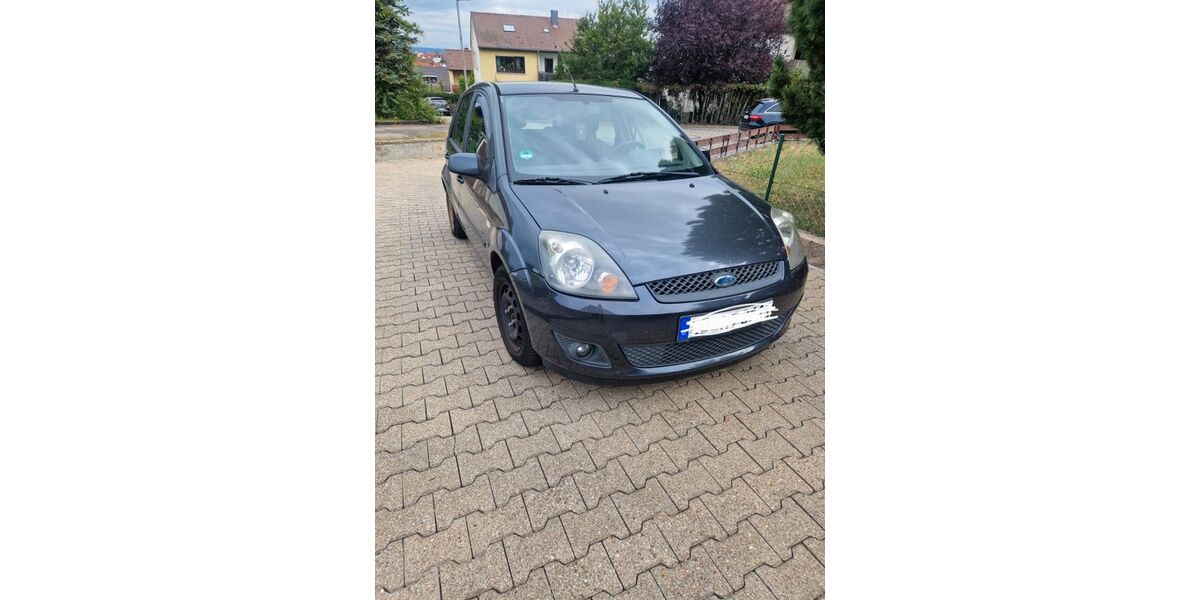 Ford Fiesta 170.000 km 850 &euro; Eberdingen 71735