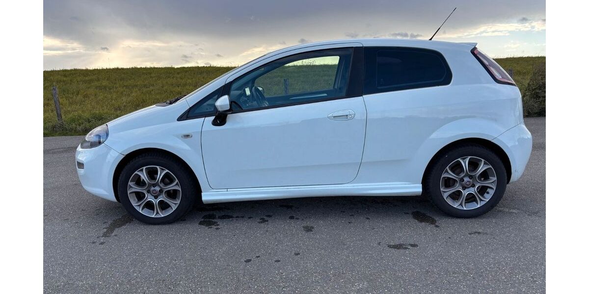Fiat Punto 188.000 km 2.400 &euro; Rees 46459
