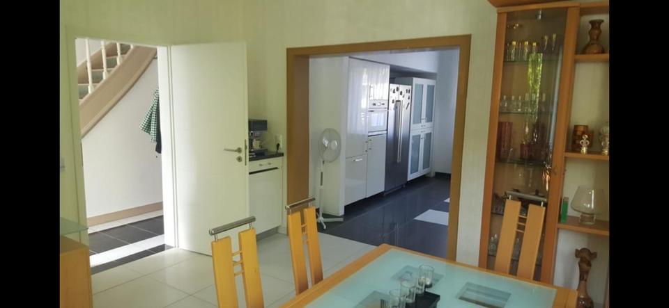 Einfamilienhaus Lüdenscheid Augustenthal - 7 Zimmer, 235 m&sup2;, 345.000&euro; | Angebot:26348547