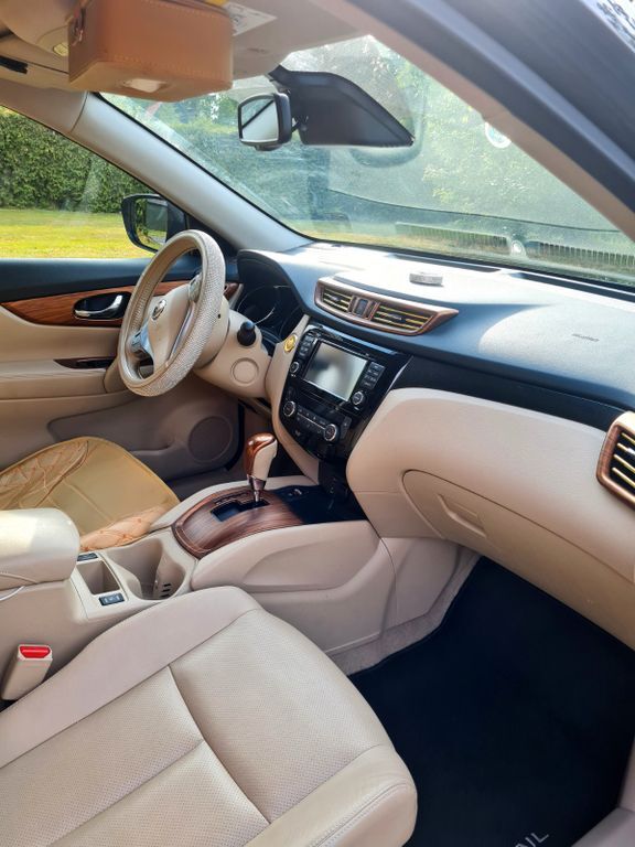 Nissan X-Trail 168.000 km 12.500 € Hamburg 20148