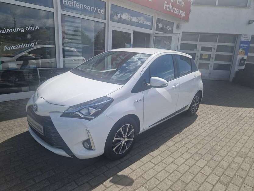 Yaris