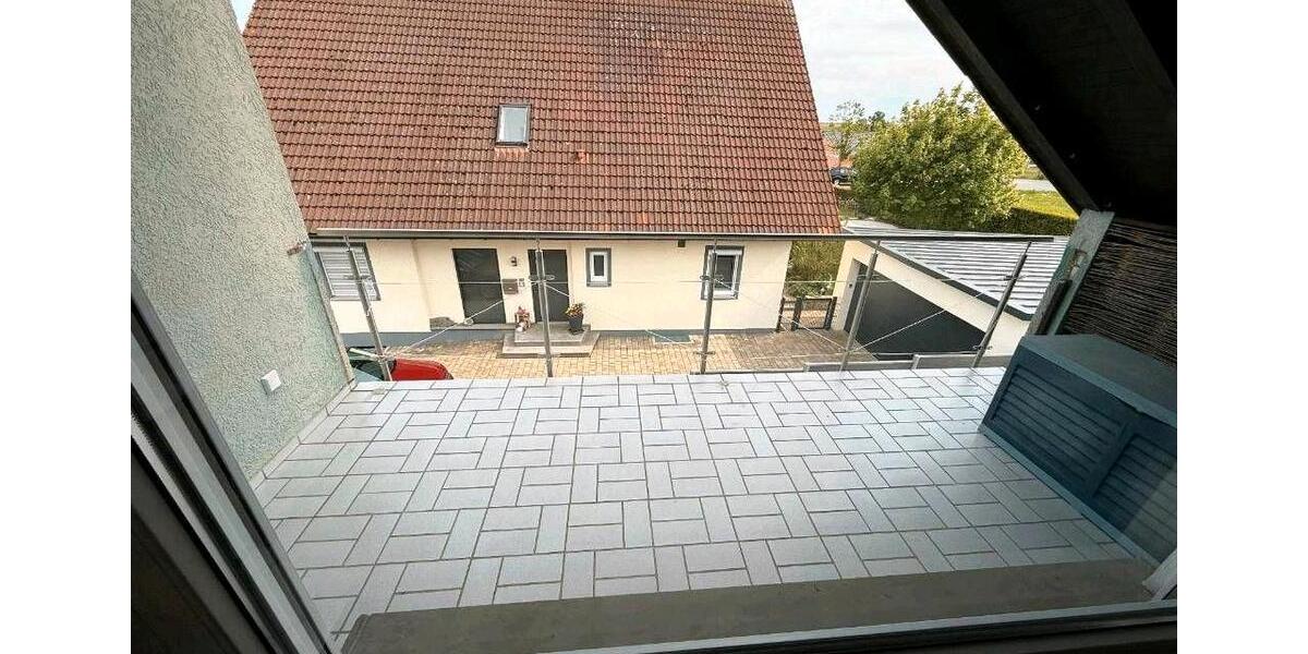 Etagenwohnung Prosselsheim - 4 Zimmer, 120 m&sup2;, 700&euro; | Angebot:26211442