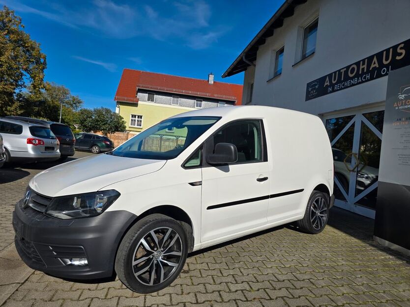 VW Caddy 216.374 km 10.500 € Reichenbach/O.L. 02894