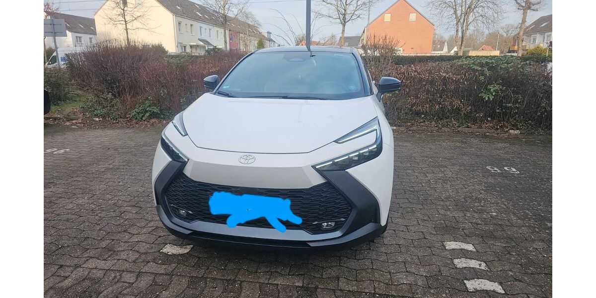 Toyota C-HR 12.200 km 29.900 &euro; Bremen 28325