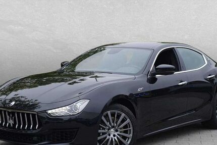 Maserati Ghibli 1.550 km 71.998 &euro; Regensburg 93059