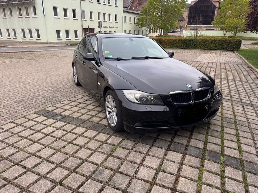 BMW 320 172.447 km 4.800 € Roßwein 04741