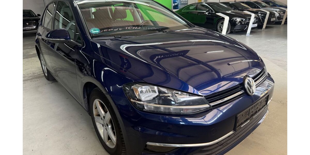 VW Golf 136.600 km 14.995 &euro; Sulzbach 63834